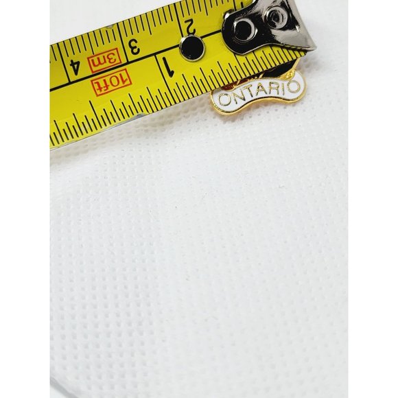 Ontario Floral Pin - Embrace the Beauty of Ontario with Our Exquisite Floral Pin - Picture 8 of 16